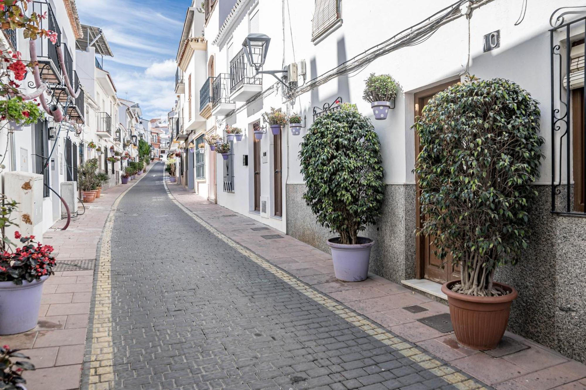 Seaclub Suites Estepona Zewnętrze zdjęcie